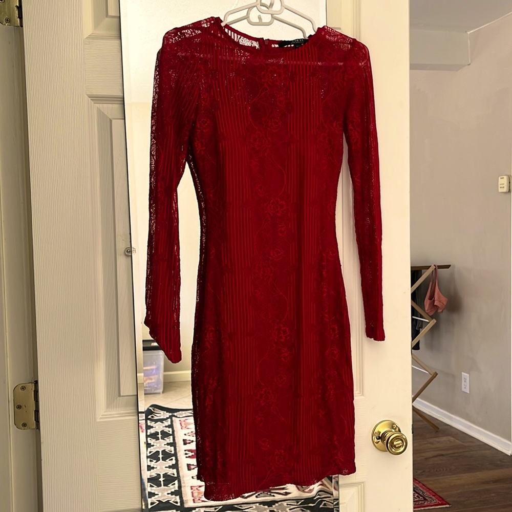 Guess Red sexy lacy sleeved dress